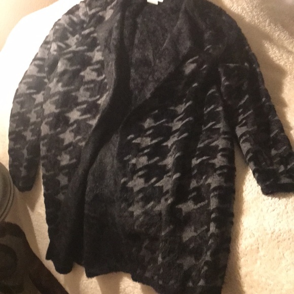 Coat - Picture 4 of 6